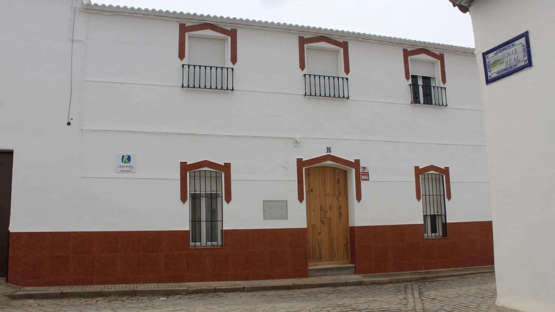 Casa Rural El Nini La Coronada